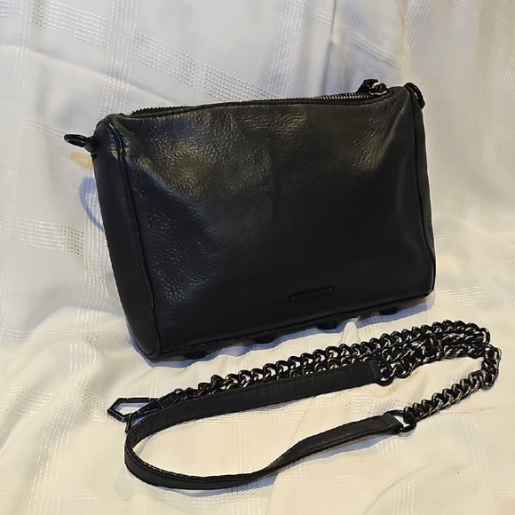 Rebecca Minkoff Handbags - Rebecca Minkoff Black Leather Crossbody Bag Good Condition
